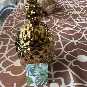 Tommy Bahama Pineapple Candle